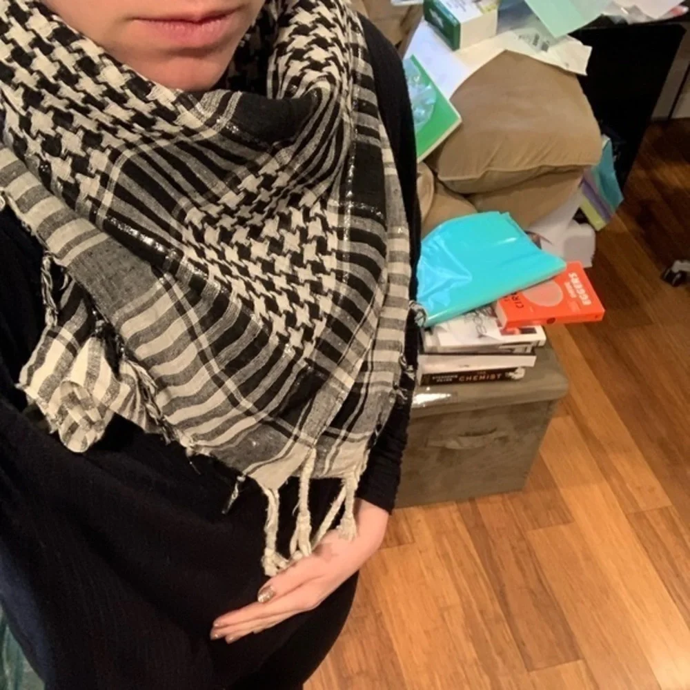 Black & White Shimmer Scarf 🍀